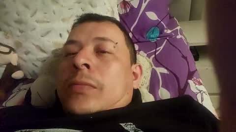 Lauren damian online show from November 2025 07:49:02 PM