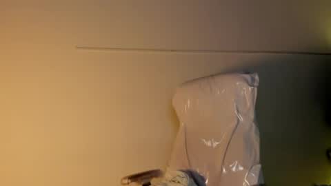 Snapshot of lauren_fit chatting on April 2026 05:58:01 PM Lauren online show from April 2026 05:58:01 PM