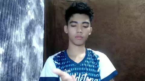 laurence_cuttieguyhere online show from May 2026 03:13:02 AM