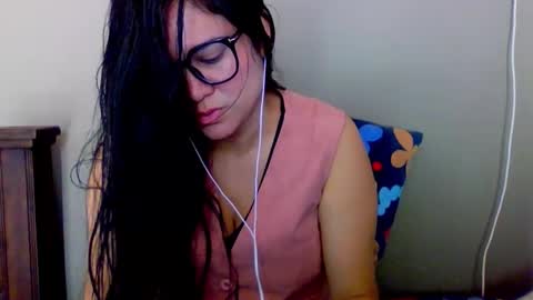 onlyfan laureng7 - 7 laureng2 online show from October 2025 02:07:02 PM