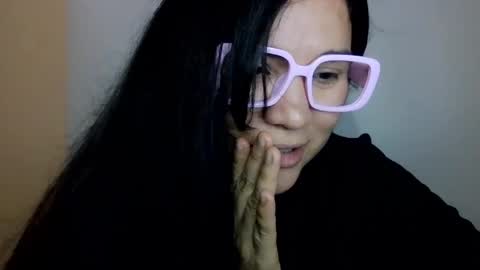 Snapshot of laurengirls1 chatting on April 2026 01:30:01 AM onlyfan laureng7 - 7 laureng2 online show from April 2026 01:30:01 AM