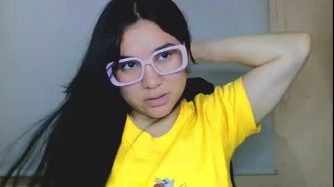 Snapshot of laurengirls1 chatting on May 2026 05:15:02 AM onlyfan laureng7 - 7 laureng2 online show from May 2026 05:15:02 AM