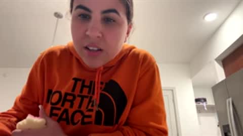 Snapshot of laurenivy chatting on April 2026 06:07:01 AM laurenivy online show from April 2026 06:07:01 AM