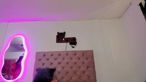 Snapshot of laurenlaine99 chatting on February 2025 06:55:01 PM laurenlaine online show from February 2025 06:55:01 PM