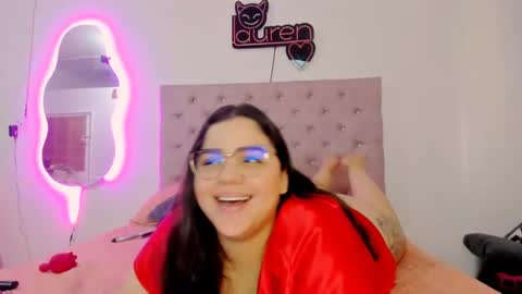 Snapshot of laurenlaine99 chatting on February 2025 08:05:01 PM laurenlaine online show from February 2025 08:05:01 PM