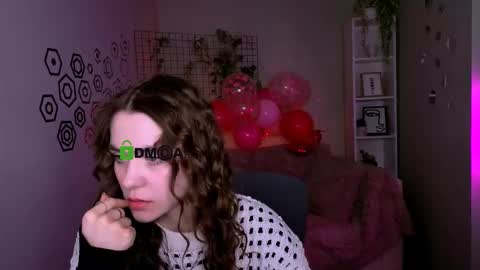 Laure online show from February 2026 10:27:02 AM