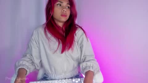 Snapshot of laurenn__1 chatting on March 2026 02:49:02 AM Lauren online show from March 2026 02:49:02 AM