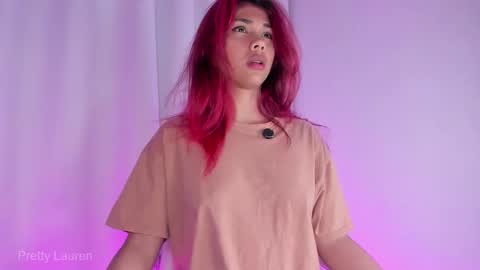 Snapshot of laurenn__1 chatting on April 2026 02:50:02 AM Lauren online show from April 2026 02:50:02 AM