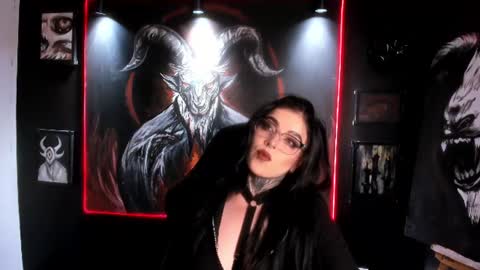 Snapshot of laurenrousexx chatting on July 2026 10:58:01 PM LAUREN INDEPENDENT MODEL HELP ME REACH 100 LIKES PLS online show from July 2026 10:58:01 PM
