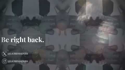 Lauren Saenz online show from January 2025 07:56:02 PM