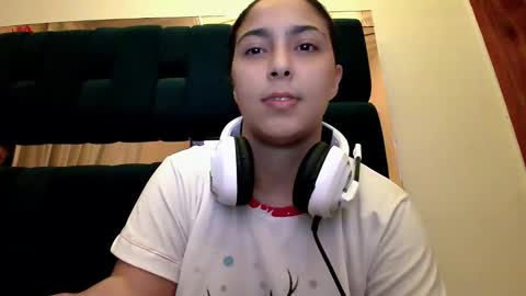 Snapshot of laurent0502 chatting on January 2025 05:08:02 AM Laurent online show from January 2025 05:08:02 AM