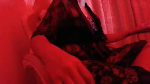 Snapshot of laurent0502 chatting on February 2025 04:48:02 AM Laurent online show from February 2025 04:48:02 AM