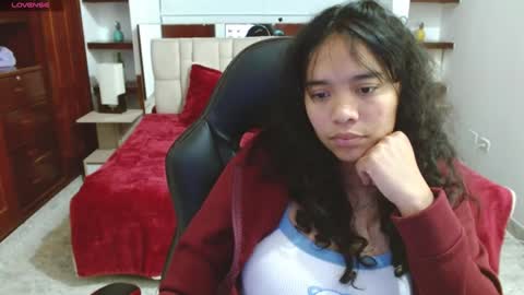 laurent online show from January 2025 09:47:01 AM