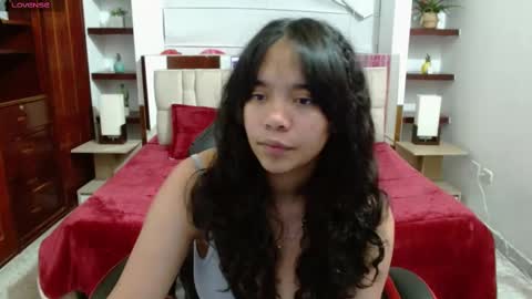 Snapshot of laurent1_ chatting on March 2025 03:02:02 AM laurent online show from March 2025 03:02:02 AM