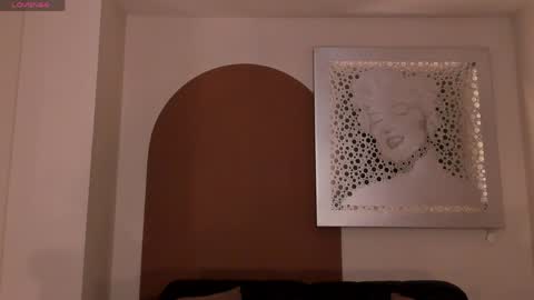 Snapshot of laurentrosse1 chatting on April 2026 09:05:01 PM Laurent Rosse online show from April 2026 09:05:01 PM