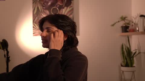 Snapshot of laurita_4 chatting on April 2026 01:50:02 PM laurita_4 online show from April 2026 01:50:02 PM