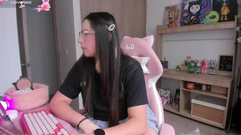          online show from April 2026 06:47:01 PM