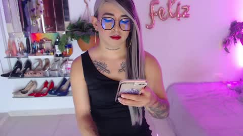 Cristina online show from December 2024 11:18:01 PM