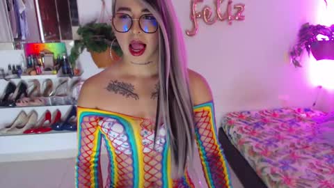 Cristina online show from January 2025 10:45:02 PM