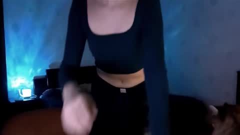 Lavinda online show from November 2025 08:06:02 AM