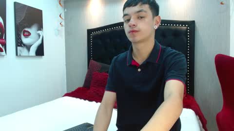 Mike online show from December 2024 01:34:02 PM