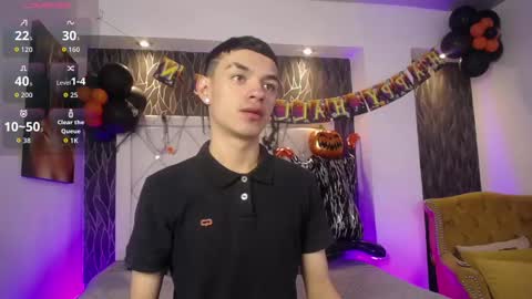 Mike online show from October 2025 01:13:01 PM