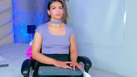 laya online show from December 2025 03:12:02 AM