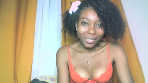 Snapshot of layannek chatting on October 2025 10:18:02 PM layannek online show from October 2025 10:18:02 PM