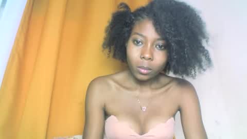 Snapshot of layannek chatting on October 2025 07:11:01 PM layannek online show from October 2025 07:11:01 PM