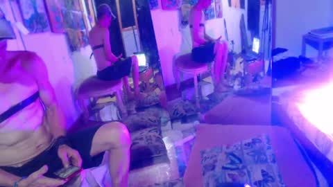 Laye19 online show from February 2025 11:42:02 PM