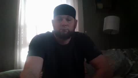 Snapshot of layinlow42 chatting on January 2025 07:43:01 PM layinlow42 online show from January 2025 07:43:01 PM