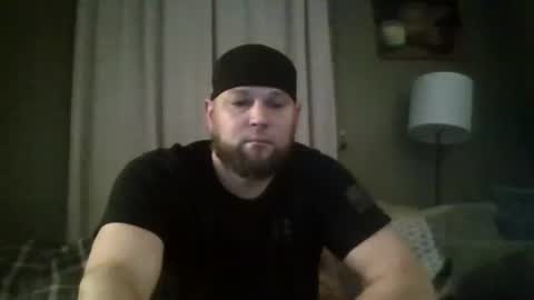 Snapshot of layinlow42 chatting on January 2025 04:19:01 AM layinlow42 online show from January 2025 04:19:01 AM