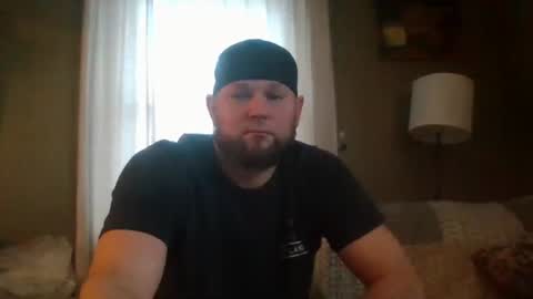 Snapshot of layinlow42 chatting on January 2025 02:18:01 PM layinlow42 online show from January 2025 02:18:01 PM