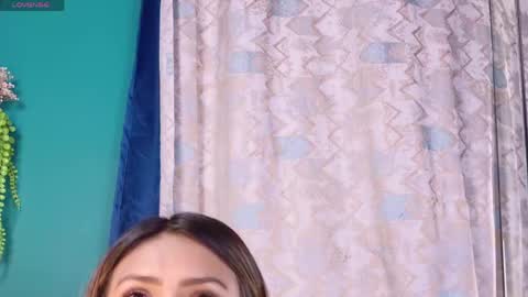 layla_17 online show from June 2026 05:57:01 PM