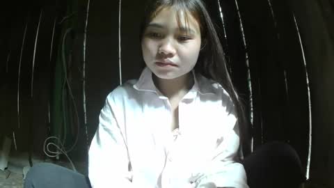 Snapshot of layla_999 chatting on April 2026 01:05:02 AM layla_999 online show from April 2026 01:05:02 AM
