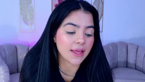Layla Breezee online show from April 2026 05:30:01 PM
