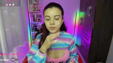 Snapshot of layla_castilloo chatting on September 2025 03:15:01 PM Layla online show from September 2025 03:15:01 PM