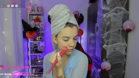 Snapshot of layla_castilloo chatting on October 2025 02:57:02 PM Layla online show from October 2025 02:57:02 PM