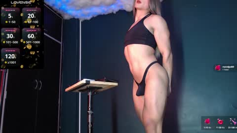 Layla   help me with your thumbs up its important  online show from December 2024 09:37:01 PM