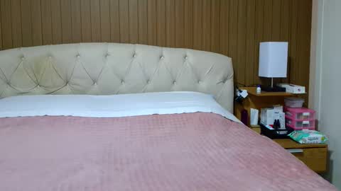 kelly online show from February 2026 01:15:02 AM