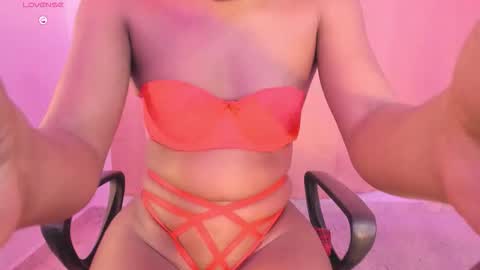 LAYLA online show from January 2026 12:45:02 AM