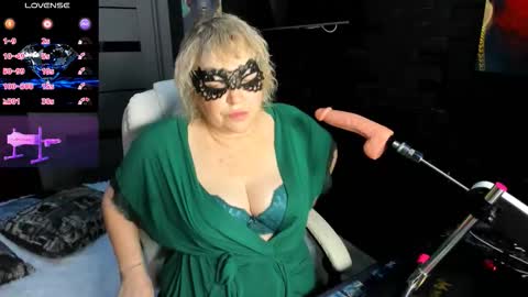 laylalaylamilf online show from November 2025 08:35:01 AM