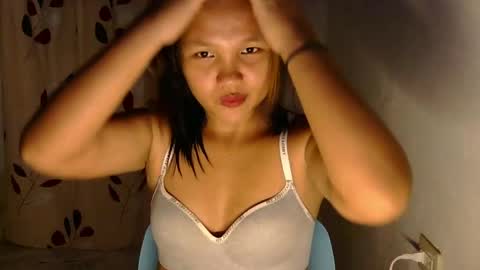 Nimfa online show from May 2026 12:00:02 PM