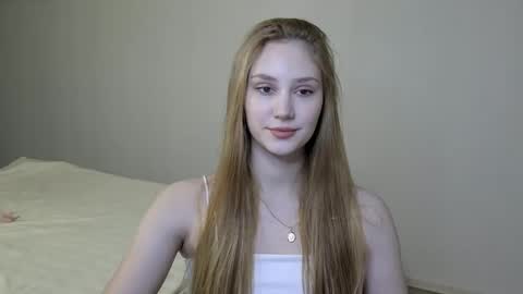 LaylaPretty001 online show from January 2025 05:33:02 AM