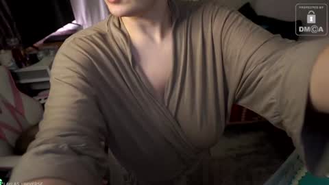 Layla Universe online show from January 2025 03:41:01 AM