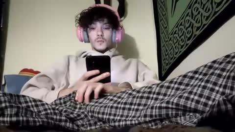 Stitch online show from February 2025 09:56:01 AM