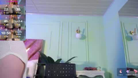 Snapshot of layna_cold chatting on September 2025 11:26:02 AM Vannessa online show from September 2025 11:26:02 AM