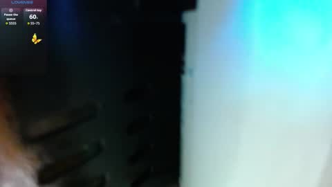 Snapshot of layna_cold chatting on November 2025 12:42:02 PM Vannessa online show from November 2025 12:42:02 PM