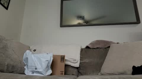 Snapshot of layzebigballs chatting on January 2026 02:25:01 AM layzebigballs online show from January 2026 02:25:01 AM