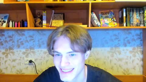 Snapshot of lazaret1k chatting on December 2024 05:15:02 PM Vladi online show from December 2024 05:15:02 PM